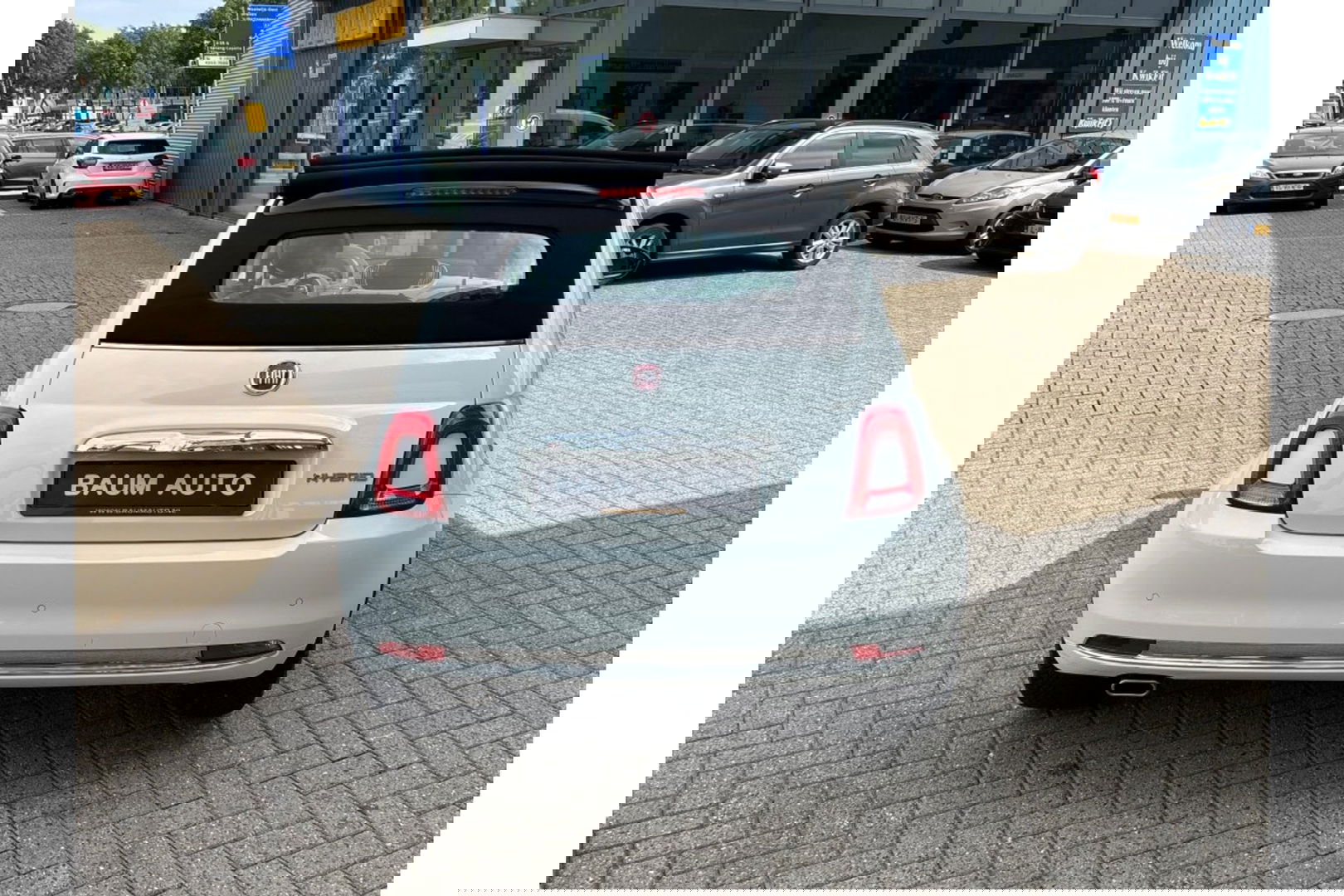 Fiat 500C 1.0 HYBRID DOLCEVITA AIRCO CRUISE PDC CARPLAY.