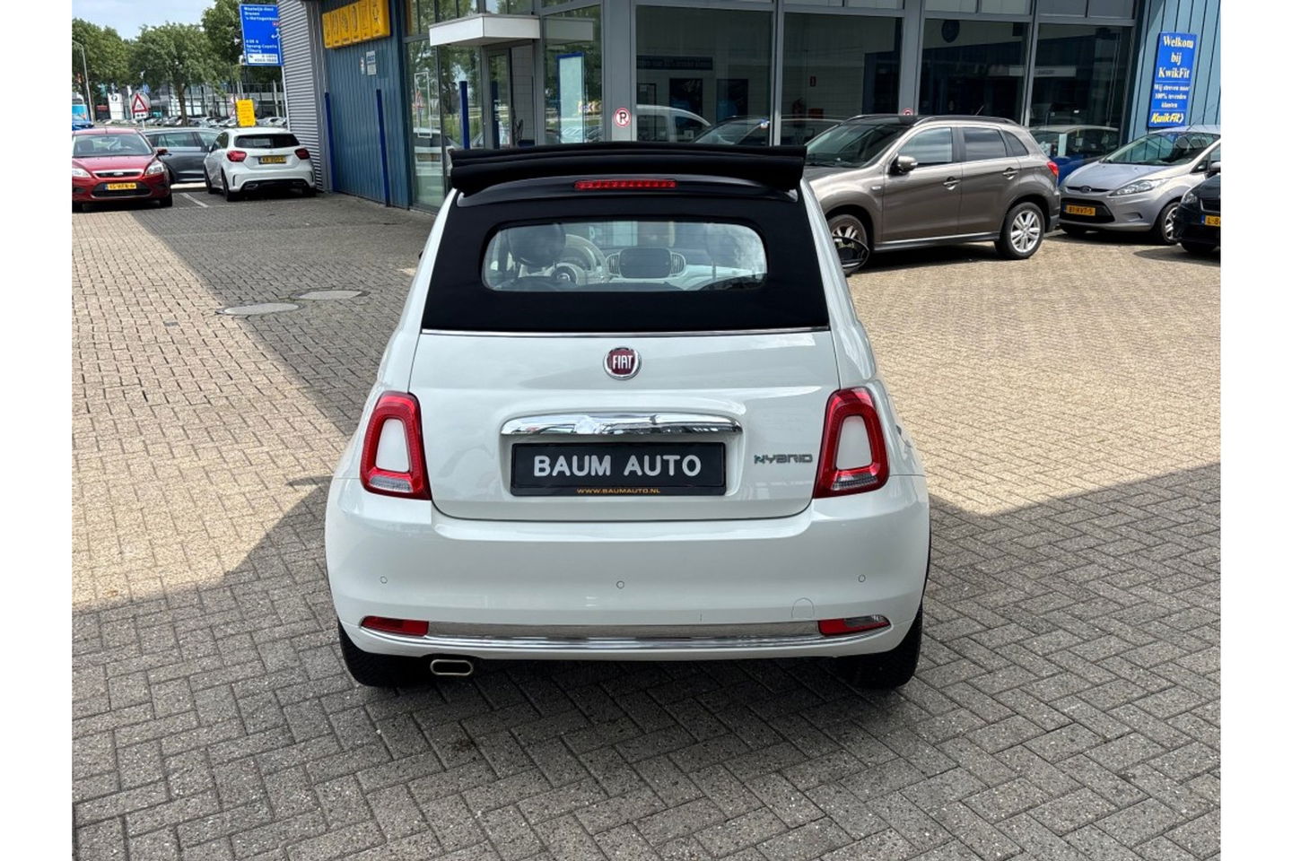 Fiat 500C 1.0 HYBRID DOLCEVITA AIRCO CRUISE PDC CARPLAY.