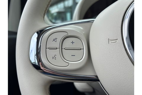 Fiat 500C 1.0 HYBRID DOLCEVITA AIRCO CRUISE PDC CARPLAY.
