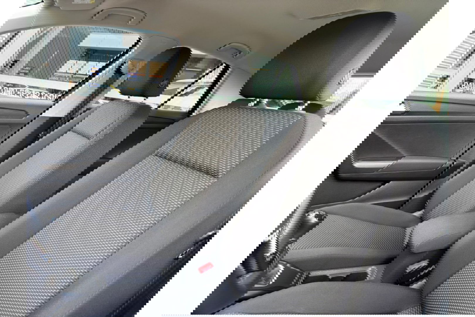 Volkswagen T-Roc 1.0 TSI 115PK STYLE AIRCO NAVI PDC FULLMAP NAVI.