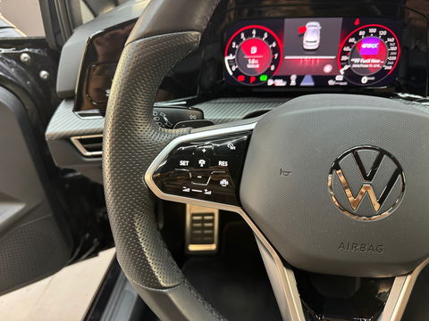Volkswagen Golf 1.5 eTSI R-Line Business Camera|Keyless|Sfeer