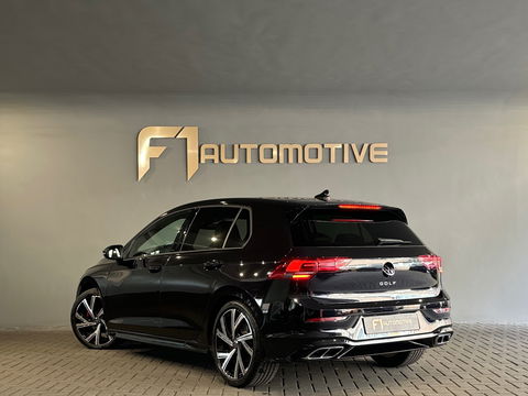 Volkswagen Golf 1.5 eTSI R-Line Business Camera|Keyless|Sfeer