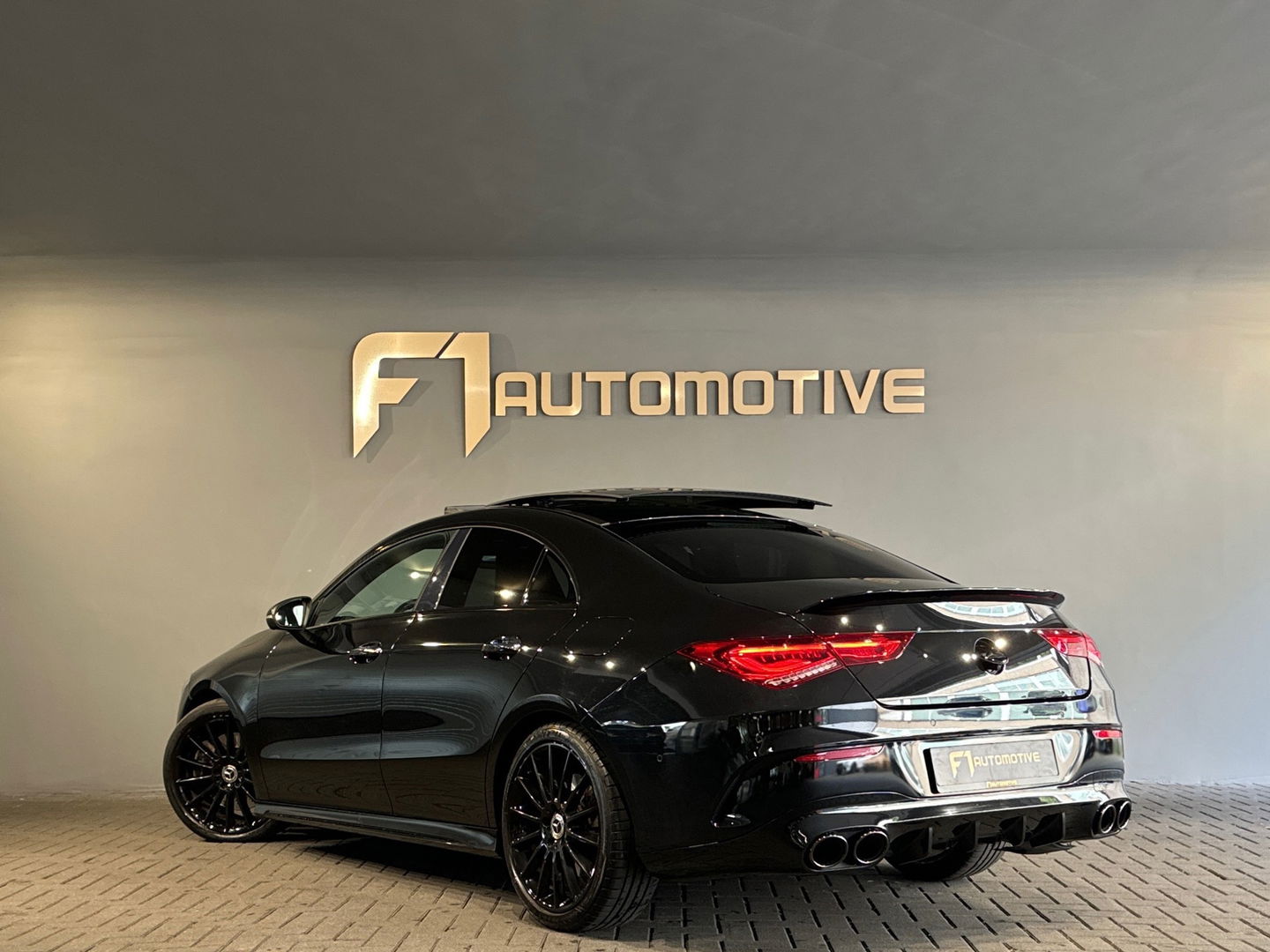 Mercedes-Benz CLA-Klasse 250 4MATIC AMG Pano|Memory|Leer|45s