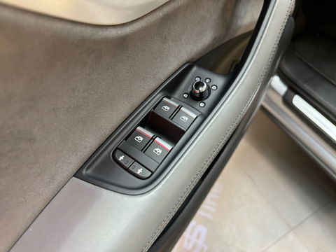 Audi Q7 60 TFSI e quattro Compet Pano|RS Seat|B&O 3D|HuD|BTW