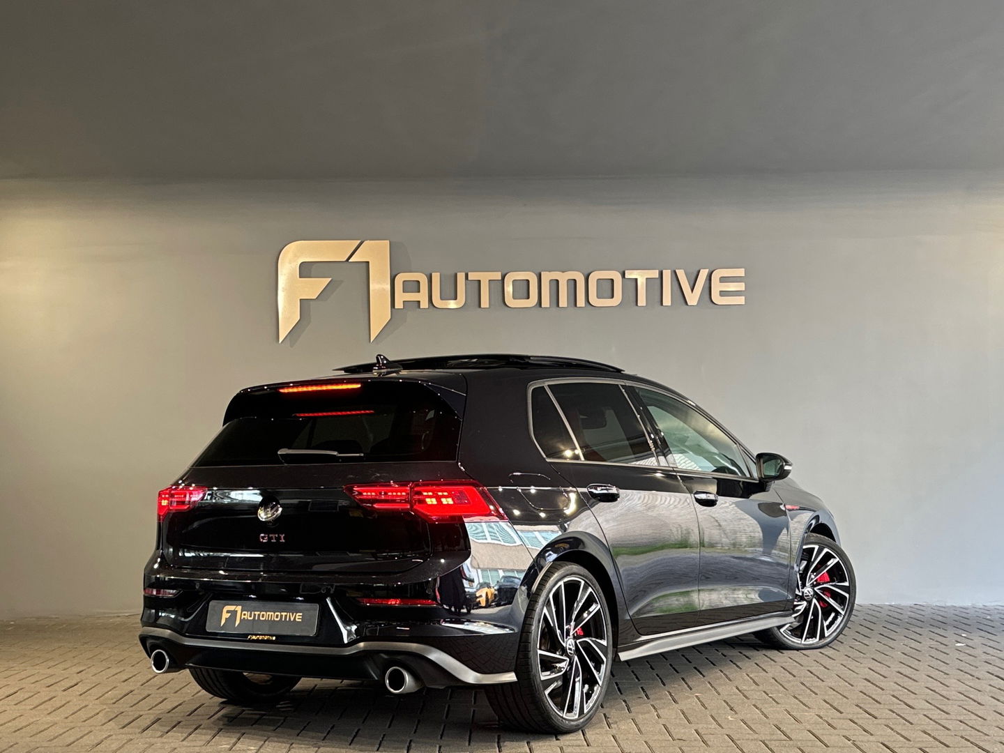 Volkswagen Golf 2.0 TSI GTI Pano|Memory|HuD|H/K|Leer|IQ|VOL