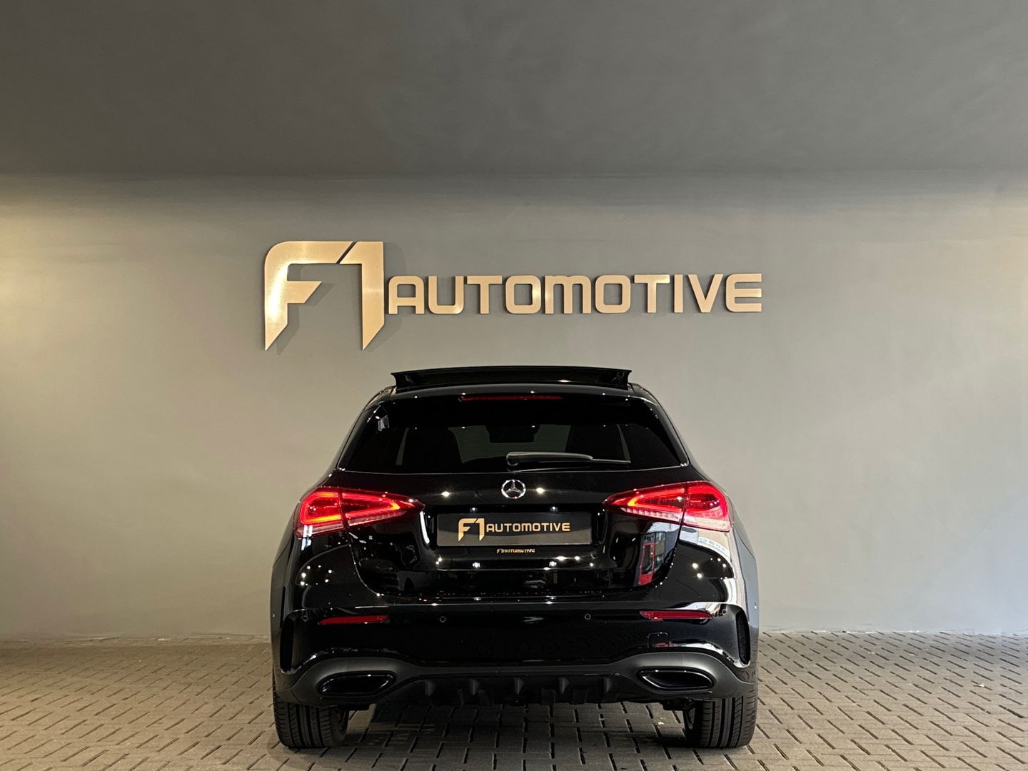 Mercedes-Benz A-Klasse 250 e AMG Pano|Memory|Burmester|Sfeer