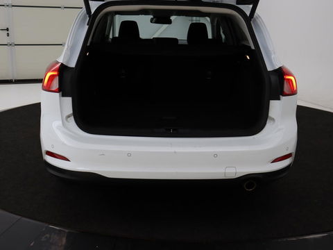 Ford Focus 1.0 EcoBoost Titanium | Adaptive cruise | Carplay | Navigatie | Keyless | Full LED | Climate control | Getint glas | Parkeerhulp