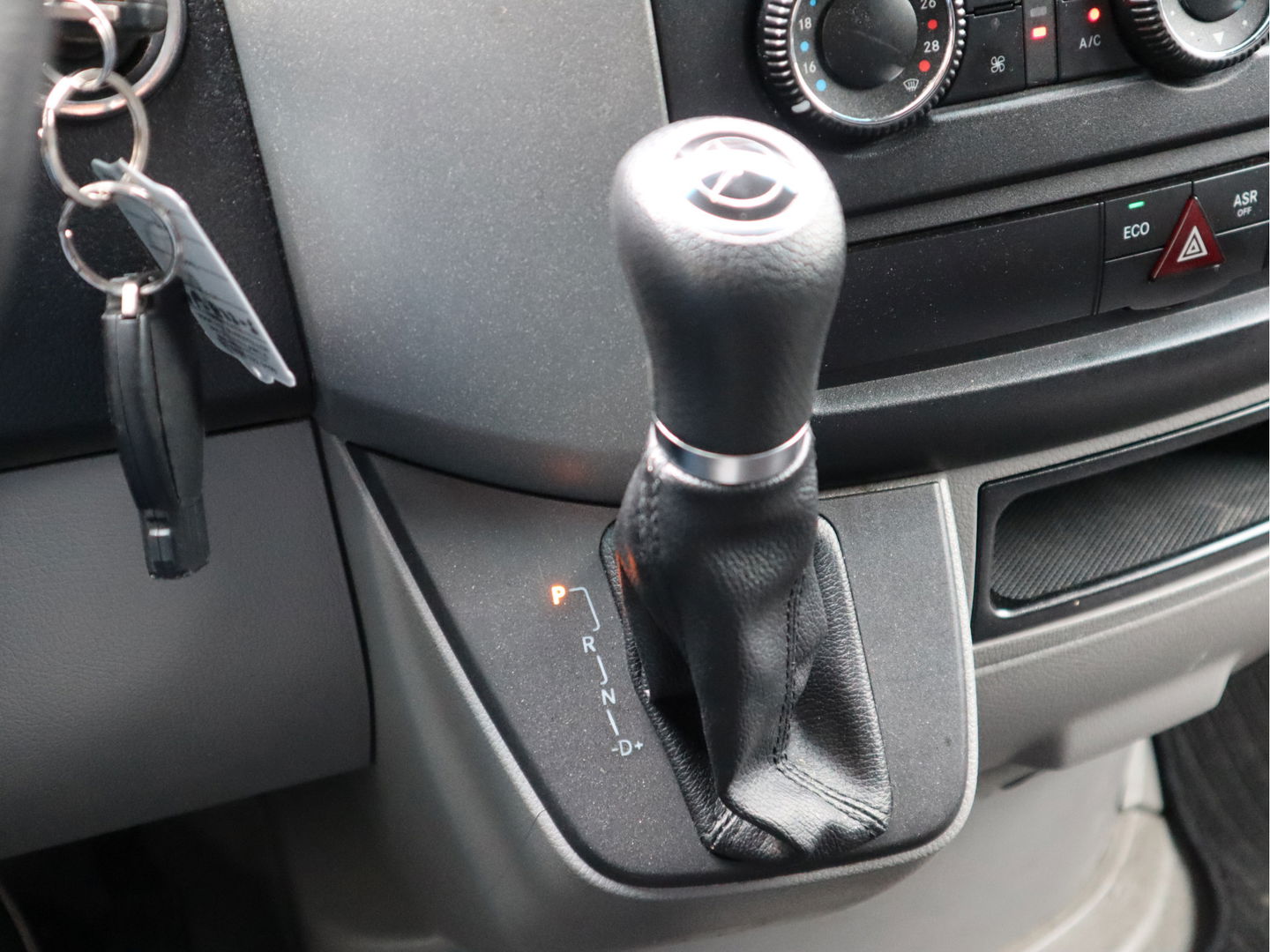 Mercedes-Benz Sprinter 313 CDI Automaat L2H2 Euro 5 - Airco - Camera - APK 07-26