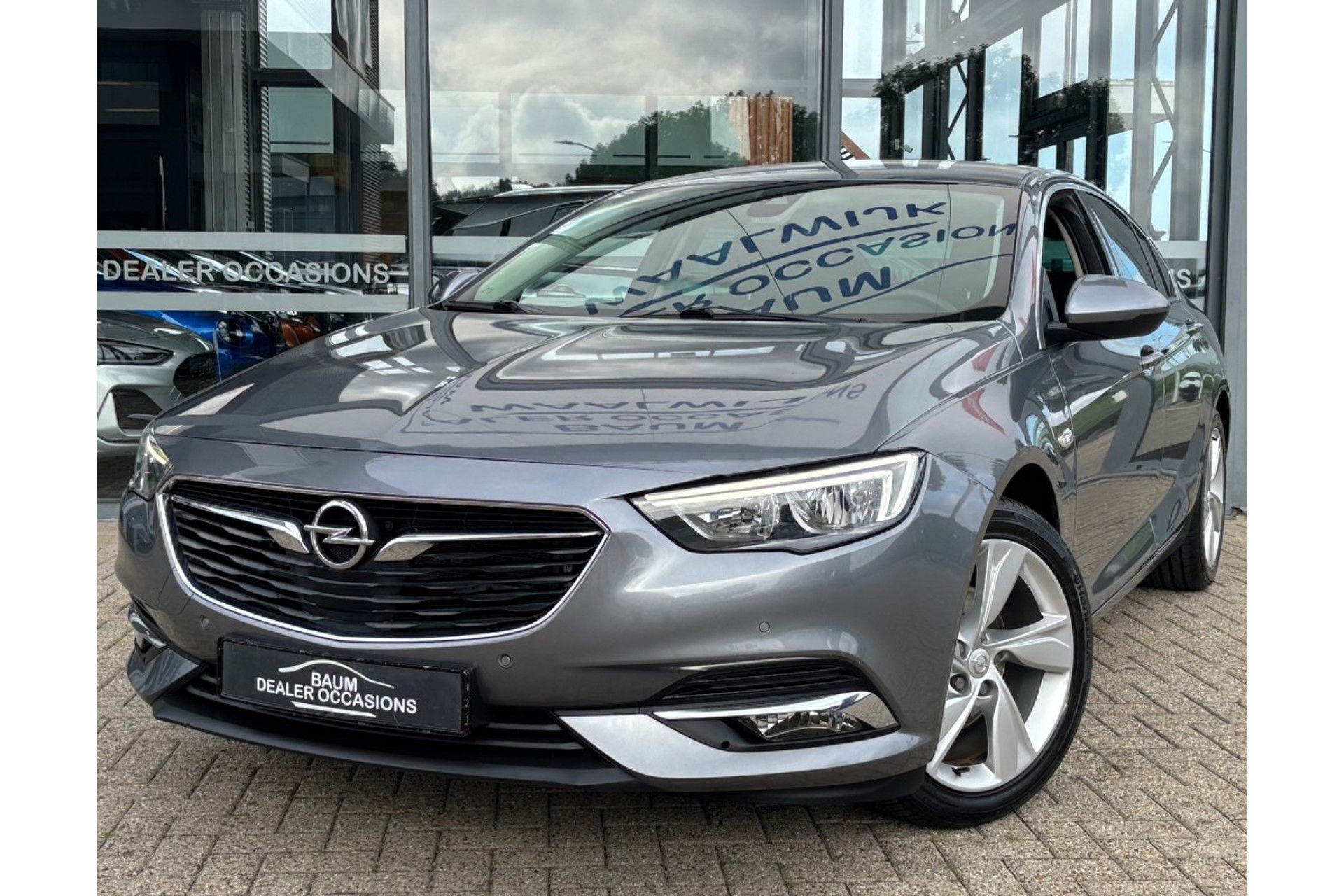 Opel Insignia 1.5 TURBO BUSINESS EXECUTIVE AUTOMAAT AIRCO-ECC NAVI PDC.