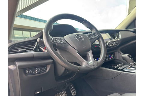 Opel Insignia 1.5 TURBO BUSINESS EXECUTIVE AUTOMAAT AIRCO-ECC NAVI PDC.