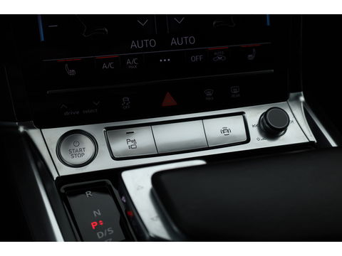 Audi e-tron e-tron 55 quattro advanced 95 kWh | Luchtvering | Adapt. Cruise | Voorstoelen Elek. | Camera