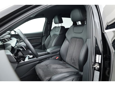 Audi e-tron e-tron 55 quattro advanced 95 kWh | Luchtvering | Adapt. Cruise | Voorstoelen Elek. | Camera