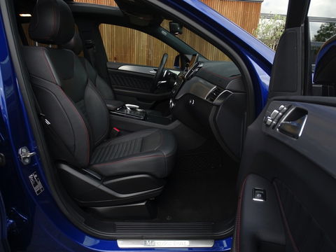 Mercedes-Benz GLE Coupé 400 334PK 4-MATIC / AMG / Air-Matic / Pano / LED