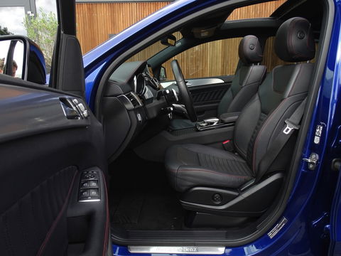 Mercedes-Benz GLE Coupé 400 334PK 4-MATIC / AMG / Air-Matic / Pano / LED