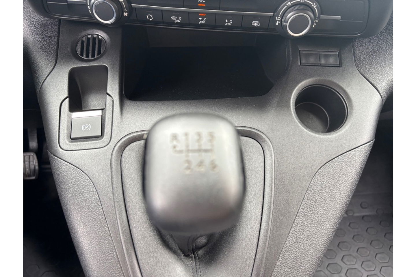 Citroën Berlingo 1.2 PURETECH CLUB NAVI AIRCO