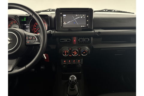 Suzuki Jimny 1.5 Style 4x4 AWD 4 Persoons Bullbar Clima Cruise Navi 15"LMV Stoelverwarming