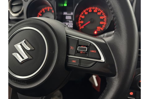 Suzuki Jimny 1.5 Style 4x4 AWD 4 Persoons Bullbar Clima Cruise Navi 15"LMV Stoelverwarming