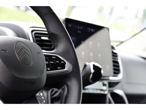 Citroën Jumper 2.2 BlueHDi 140 L2H2 3.5t Virtual, Camera, Adaptieve Cruise, 140pk, Carplay, LED, Multimedia, Automaat, NIEUW MODEL!