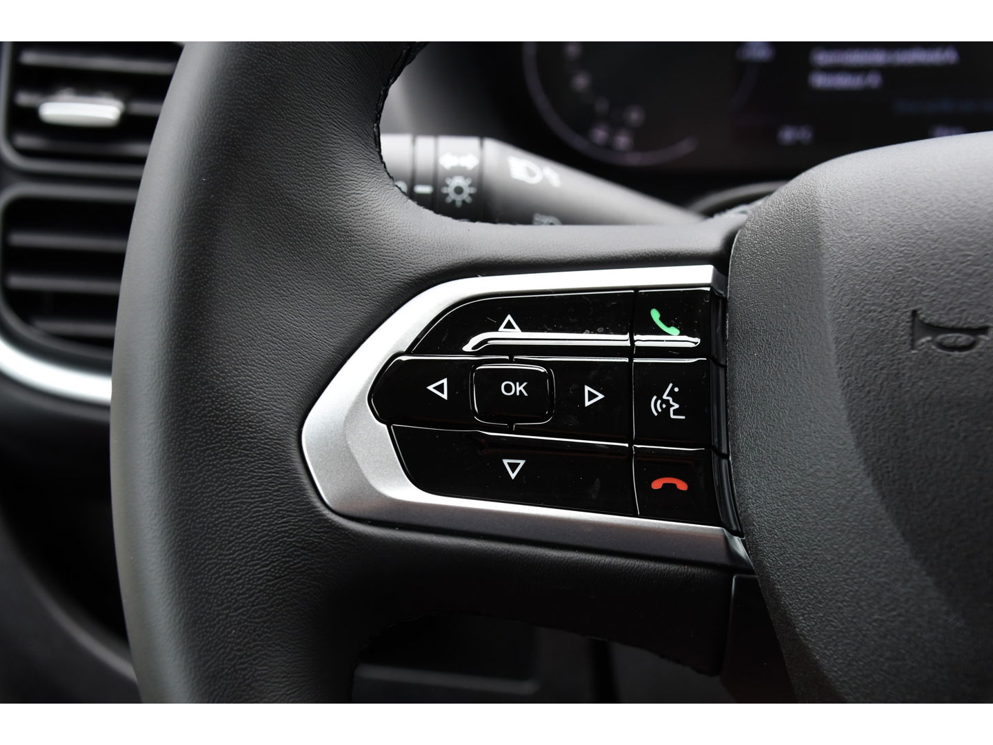 Citroën Jumper 2.2 BlueHDi 140 L2H2 3.5t Virtual, Camera, Adaptieve Cruise, 140pk, Carplay, LED, Multimedia, Automaat, NIEUW MODEL!