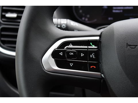 Citroën Jumper 2.2 BlueHDi 140 L2H2 3.5t Virtual, Camera, Adaptieve Cruise, 140pk, Carplay, LED, Multimedia, Automaat, NIEUW MODEL!