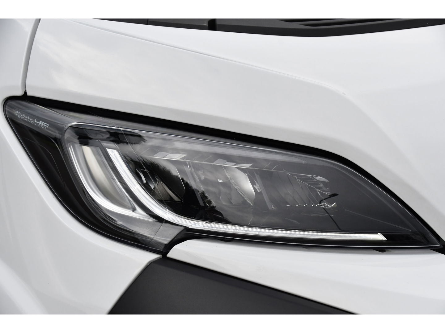 Citroën Jumper 2.2 BlueHDi 140 L2H2 3.5t Virtual, Camera, Adaptieve Cruise, 140pk, Carplay, LED, Multimedia, Automaat, NIEUW MODEL!
