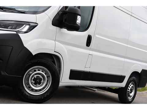 Citroën Jumper 2.2 BlueHDi 140 L2H2 3.5t Virtual, Camera, Adaptieve Cruise, 140pk, Carplay, LED, Multimedia, Automaat, NIEUW MODEL!