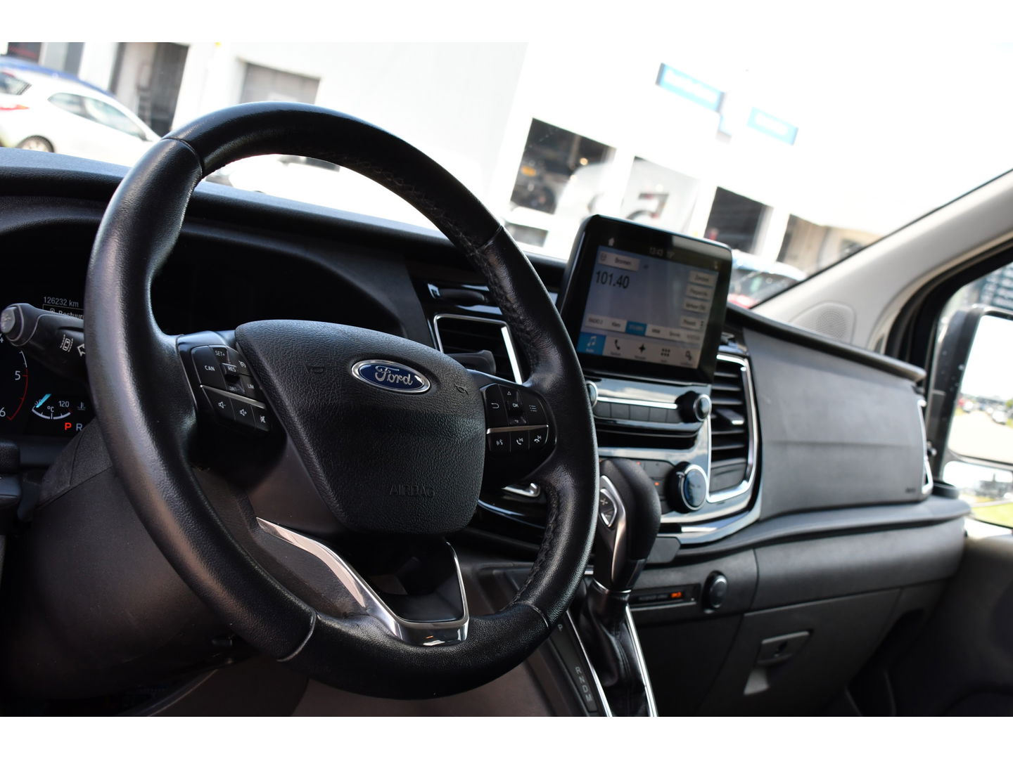 Ford Transit Custom 2.0 TDCI L1H1 Sport DC Camera, Cruise, Carplay, 170PK, Automaat, LED, 2 x Schuifdeur, Trekhaak, Leder, Uniek!