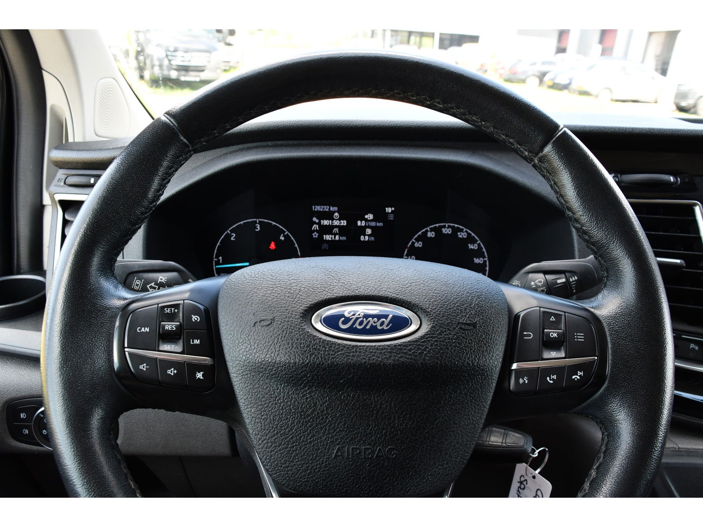 Ford Transit Custom 2.0 TDCI L1H1 Sport DC Camera, Cruise, Carplay, 170PK, Automaat, LED, 2 x Schuifdeur, Trekhaak, Leder, Uniek!