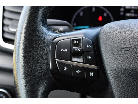 Ford Transit Custom 2.0 TDCI L1H1 Sport DC Camera, Cruise, Carplay, 170PK, Automaat, LED, 2 x Schuifdeur, Trekhaak, Leder, Uniek!