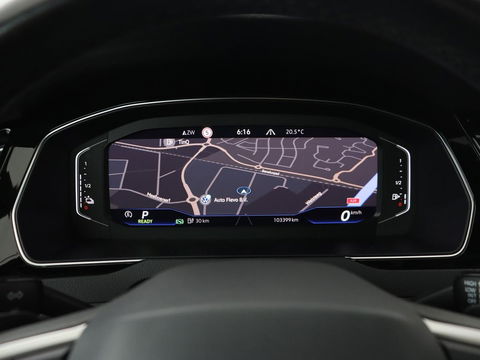 Volkswagen Passat 1.4 TSI PHEV GTE | Panoramadak | Leder | Trekhaak | Stoelverwarming | Camera | Marix LED | Massage | Virtual Cockpit | Carplay | Navigatie | Memory | Adaptive cruise