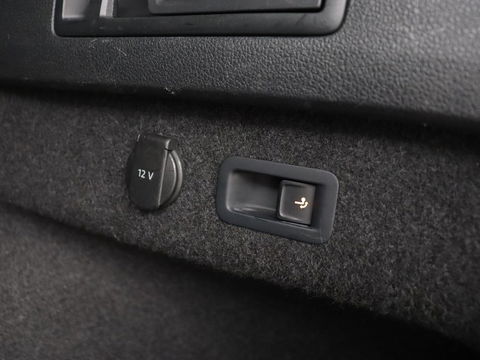 Volkswagen Passat 1.4 TSI PHEV GTE | Panoramadak | Leder | Trekhaak | Stoelverwarming | Camera | Marix LED | Massage | Virtual Cockpit | Carplay | Navigatie | Memory | Adaptive cruise
