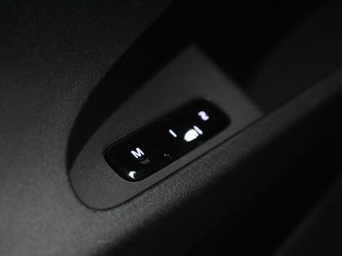 Polestar 2 Long Range Dual Motor Launch Edition 78kWh | Panoramadak | Stoel & stuurverwarming | 360 camera | Adaptive cruise | Harman/Kardon | Carplay