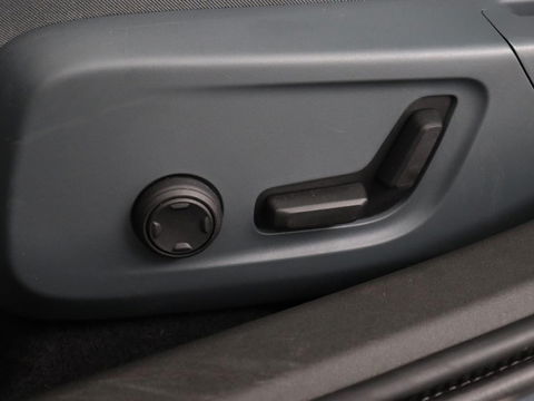 Polestar 2 Long Range Dual Motor Launch Edition 78kWh | Panoramadak | Stoel & stuurverwarming | 360 camera | Adaptive cruise | Harman/Kardon | Carplay