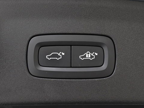 Polestar 2 Long Range Dual Motor Launch Edition 78kWh | Panoramadak | Stoel & stuurverwarming | 360 camera | Adaptive cruise | Harman/Kardon | Carplay