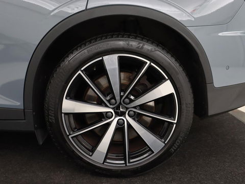 Polestar 2 Long Range Dual Motor Launch Edition 78kWh | Panoramadak | Stoel & stuurverwarming | 360 camera | Adaptive cruise | Harman/Kardon | Carplay