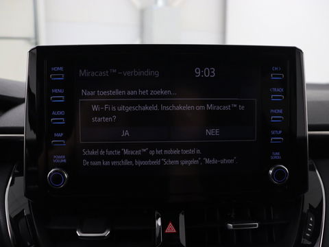 Toyota Corolla 1.8 Hybrid Business Plus | Stoelverwarming | Camera | Adaptive cruise | Carplay | Keyless | Full LED | Climate control | DAB | Bluetooth