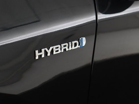 Toyota Corolla 1.8 Hybrid Business Plus | Stoelverwarming | Camera | Adaptive cruise | Carplay | Keyless | Full LED | Climate control | DAB | Bluetooth