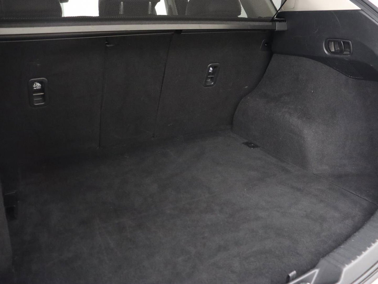 Mazda CX-5 2.0 SkyActiv-G 165 Style Selected | Trekhaak | Leder | Stoel & stuurverwarming | Head-Up | 360 Camera | BOSE Sound | Memory | Carplay | Full LED