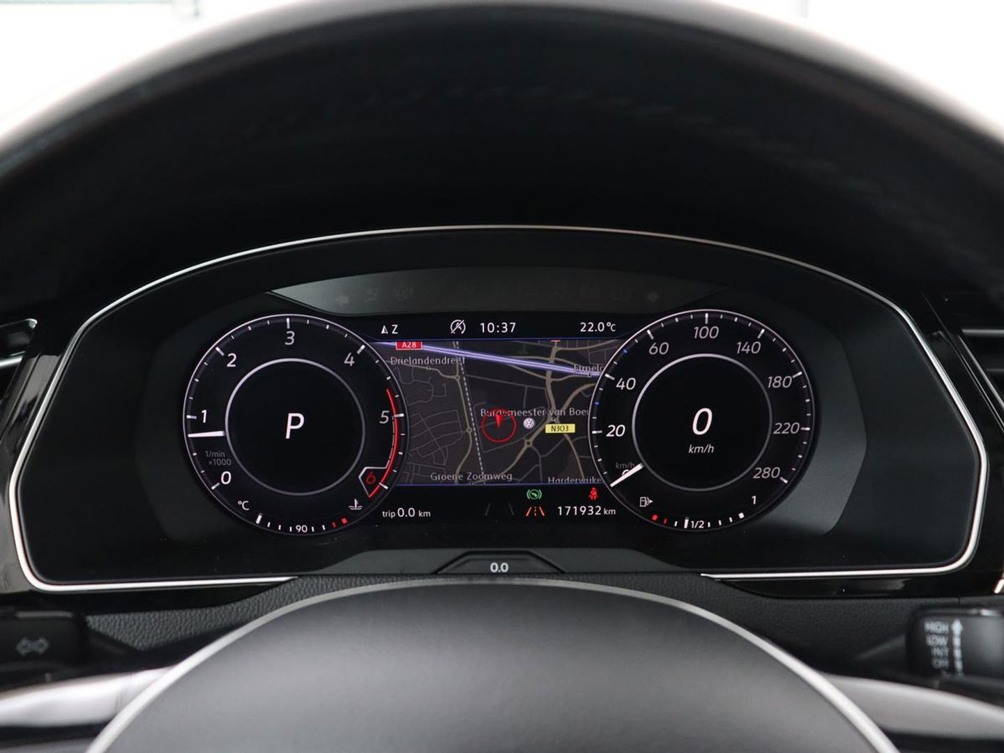 Volkswagen Arteon 2.0 TDI Elegance | Panoramadak | Stoelverwarming | Camera | Leder/Alcantara | Virtual Cockpit | Adaptive cruise | Keyless | LED Plus | Carplay | Navigatie