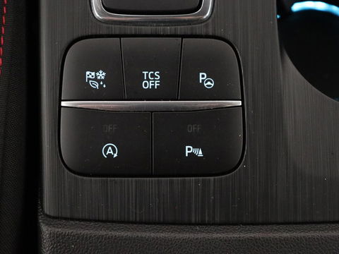 Ford Focus 1.5 EcoBoost ST Line X | Panoramadak | Trekhaak | Camera | Carplay | Digital Cockpit | Adaptive cruise | B&O Sound | Navigatie | Climate control | Keyless | Full LED
