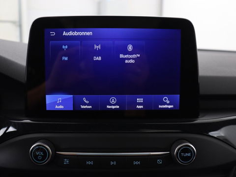 Ford Focus 1.5 EcoBoost ST Line X | Panoramadak | Trekhaak | Camera | Carplay | Digital Cockpit | Adaptive cruise | B&O Sound | Navigatie | Climate control | Keyless | Full LED
