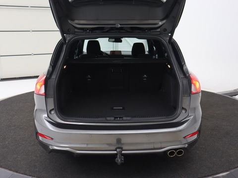 Ford Focus 1.5 EcoBoost ST Line X | Panoramadak | Trekhaak | Camera | Carplay | Digital Cockpit | Adaptive cruise | B&O Sound | Navigatie | Climate control | Keyless | Full LED