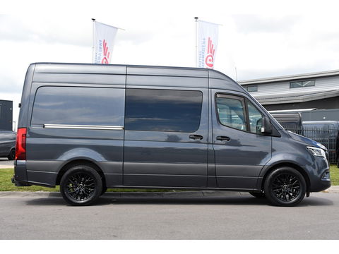 Mercedes-Benz Sprinter 316 2.2 CDI L2H2 DC PB Edition Camera, 3500kg Trekhaak, Cruise, Carplay, 10,5'' Mbux, Sensoren, LED, Automaat, Uniek!