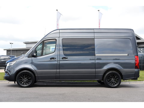 Mercedes-Benz Sprinter 316 2.2 CDI L2H2 DC PB Edition Camera, 3500kg Trekhaak, Cruise, Carplay, 10,5'' Mbux, Sensoren, LED, Automaat, Uniek!