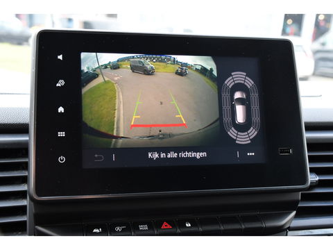 Renault Trafic 2.0 dCi 150 T30 L2H1 Luxe Black Edition Camera, Cruise, Carplay, 150pk, Clima, Automaat, Keyless, LED, Trekhaak, Uniek!