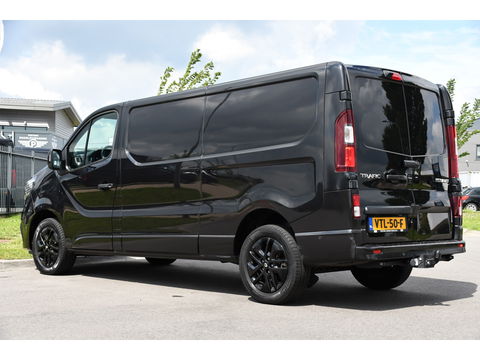 Renault Trafic 2.0 dCi 150 T30 L2H1 Luxe Black Edition Camera, Cruise, Carplay, 150pk, Clima, Automaat, Keyless, LED, Trekhaak, Uniek!