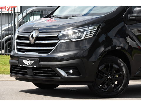 Renault Trafic 2.0 dCi 150 T30 L2H1 Luxe Black Edition Camera, Cruise, Carplay, 150pk, Clima, Automaat, Keyless, LED, Trekhaak, Uniek!
