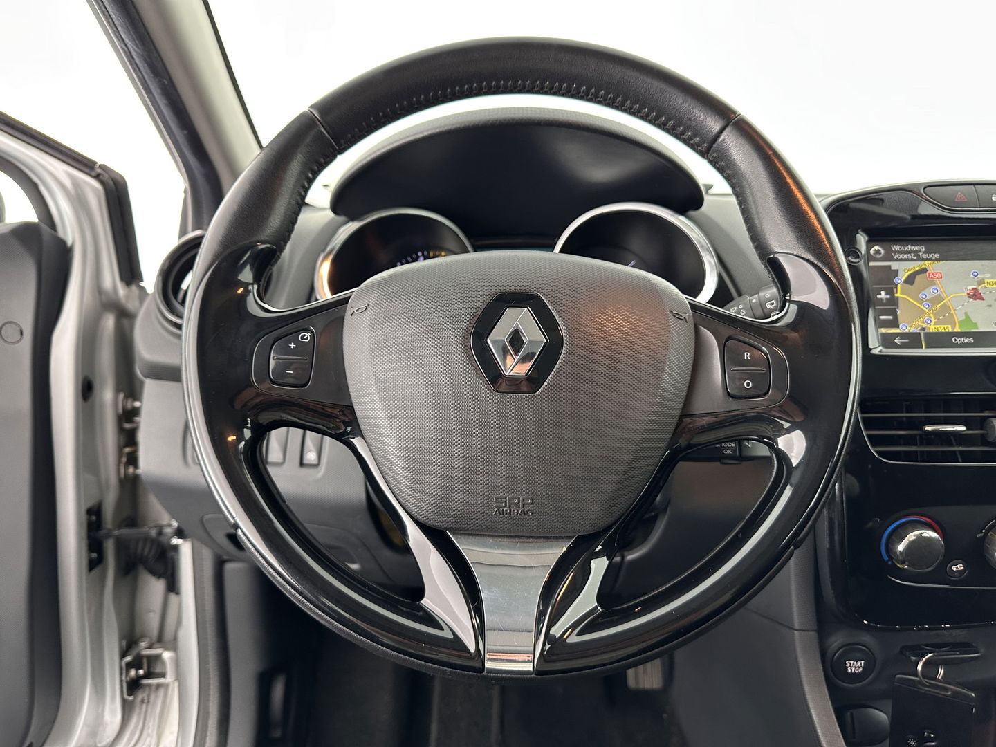 Renault Clio Estate 1.5 dCi ECO Expression *NAVI-FULLMAP | AIRCO | CRUISE | BASS-REFLEX-SOUND | 16''ALU | TOWBAR*