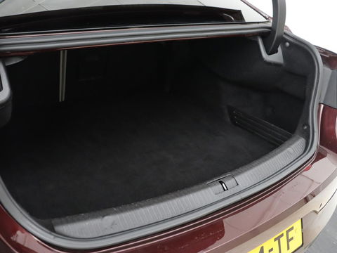 Renault Talisman 1.3 TCe Initiale Paris | Panoramadak | Stoelventilatie | Head-Up | Leder | Camera | Trekhaak | Adaptive cruise | Carplay | 4 Control | Matrix LED | Navigatie | Keyless | Massage