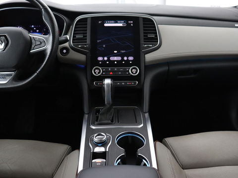 Renault Talisman 1.3 TCe Initiale Paris | Panoramadak | Stoelventilatie | Head-Up | Leder | Camera | Trekhaak | Adaptive cruise | Carplay | 4 Control | Matrix LED | Navigatie | Keyless | Massage